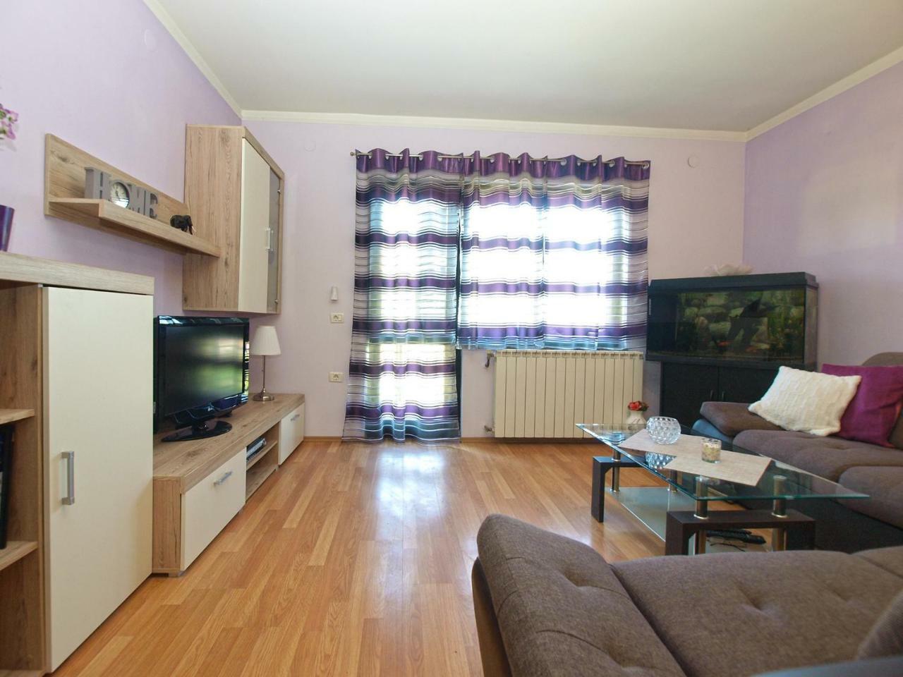 Apartment Nadia 1844 พูลา ภายนอก รูปภาพ