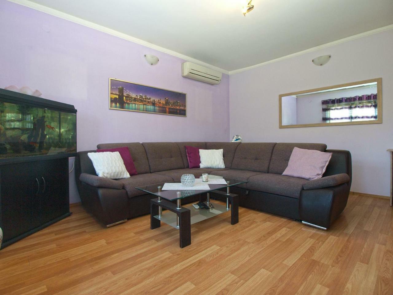 Apartment Nadia 1844 พูลา ภายนอก รูปภาพ