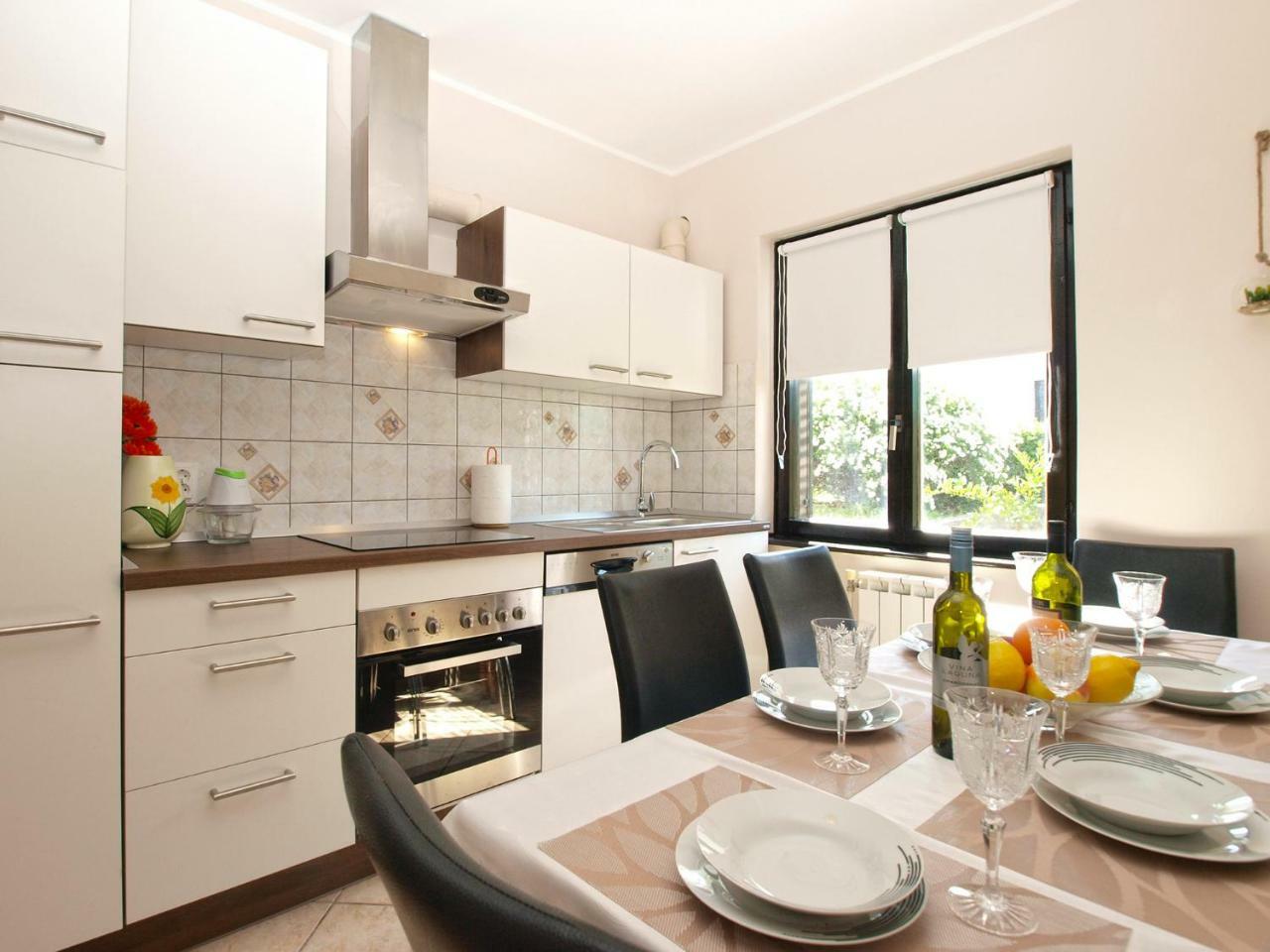 Apartment Nadia 1844 พูลา ภายนอก รูปภาพ
